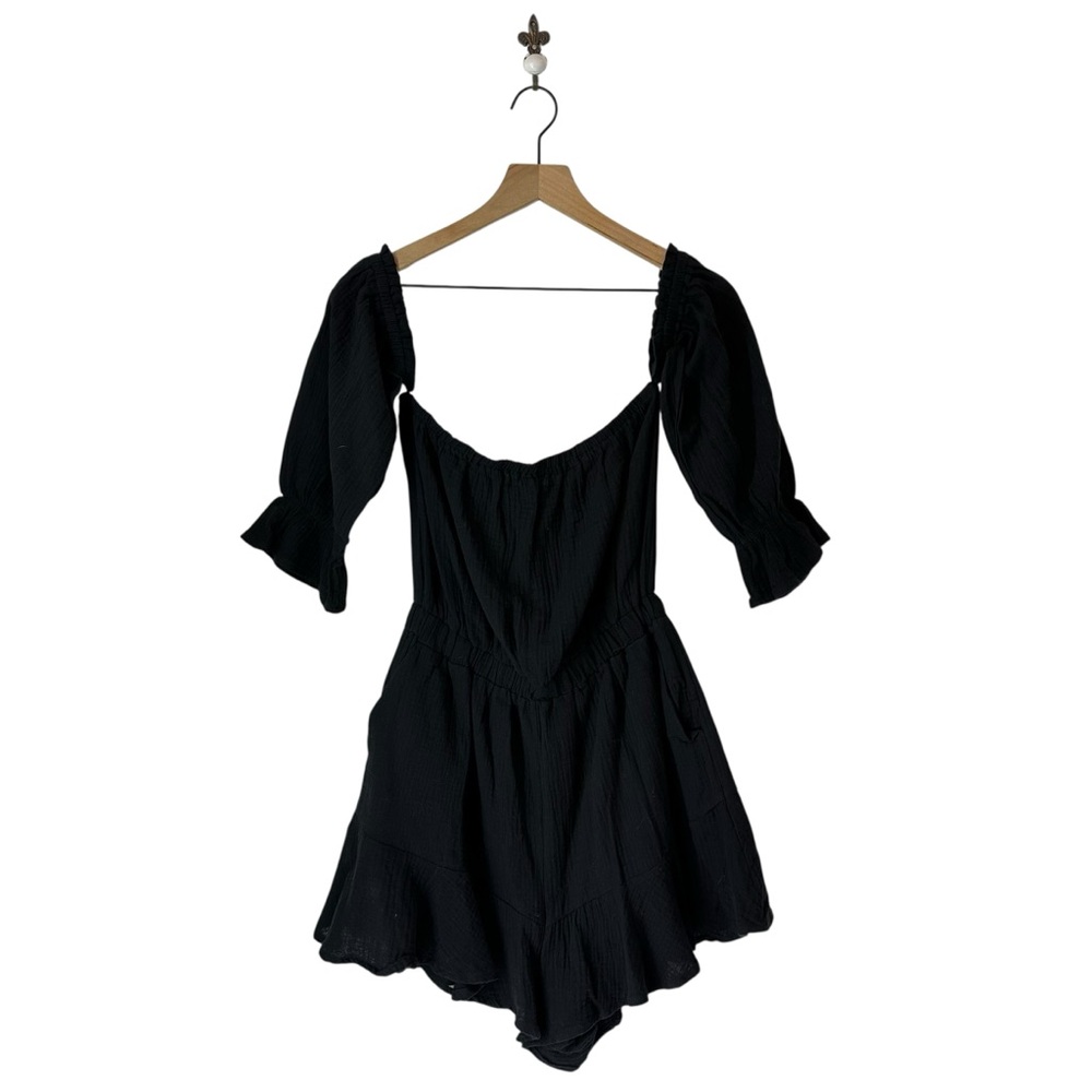 Gilli Gauze Off The Shoulder Ruffle‎ Romper Small Black